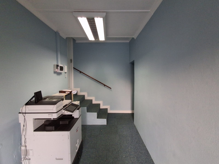 To Let Commercial Property for Rent in Baysville Eastern Cape